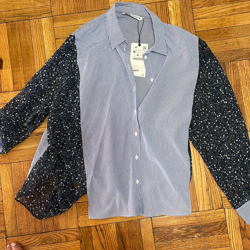 New with tags. Zara button down. Stripes with floral. Size medium